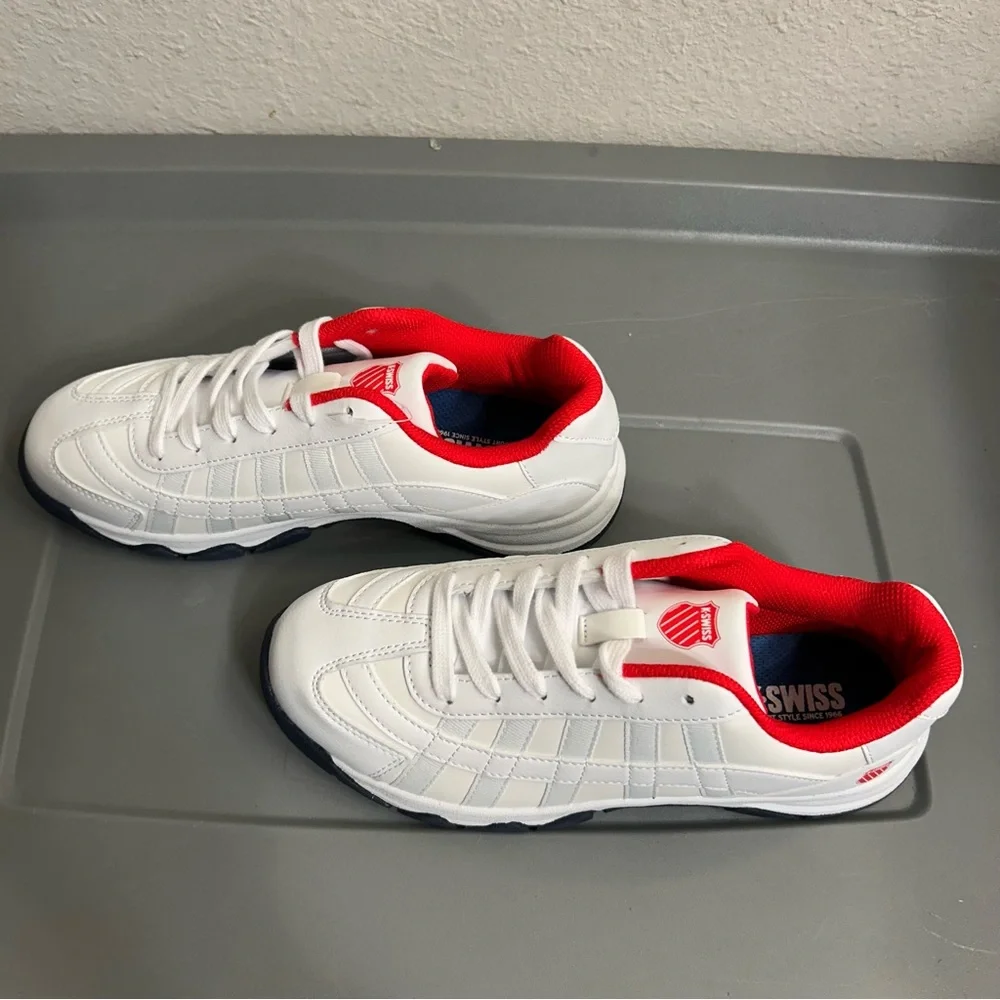 K-Swiss White and Red Sneakers Sleek Design